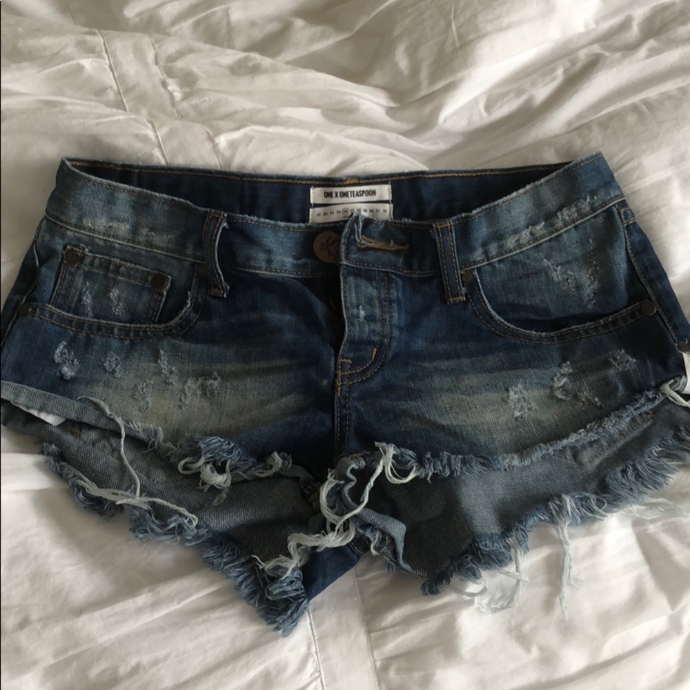 One teaspoon shorts
